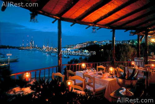 Cervo Hotel 30